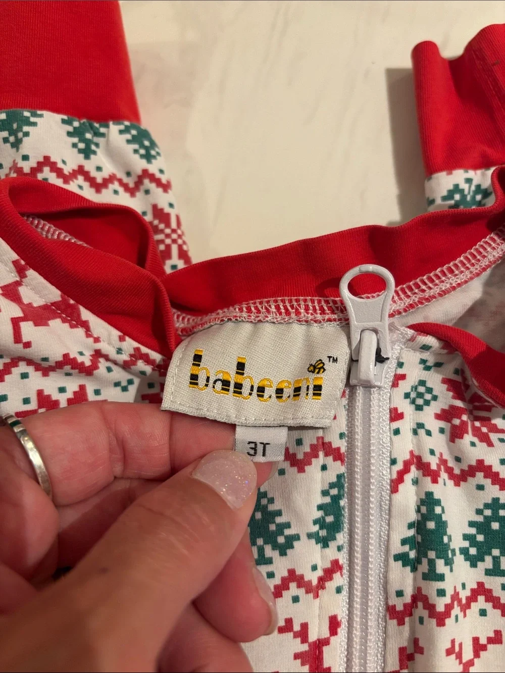 Babeeni Red & Green Holiday Reindeer Zip-Up Pajama